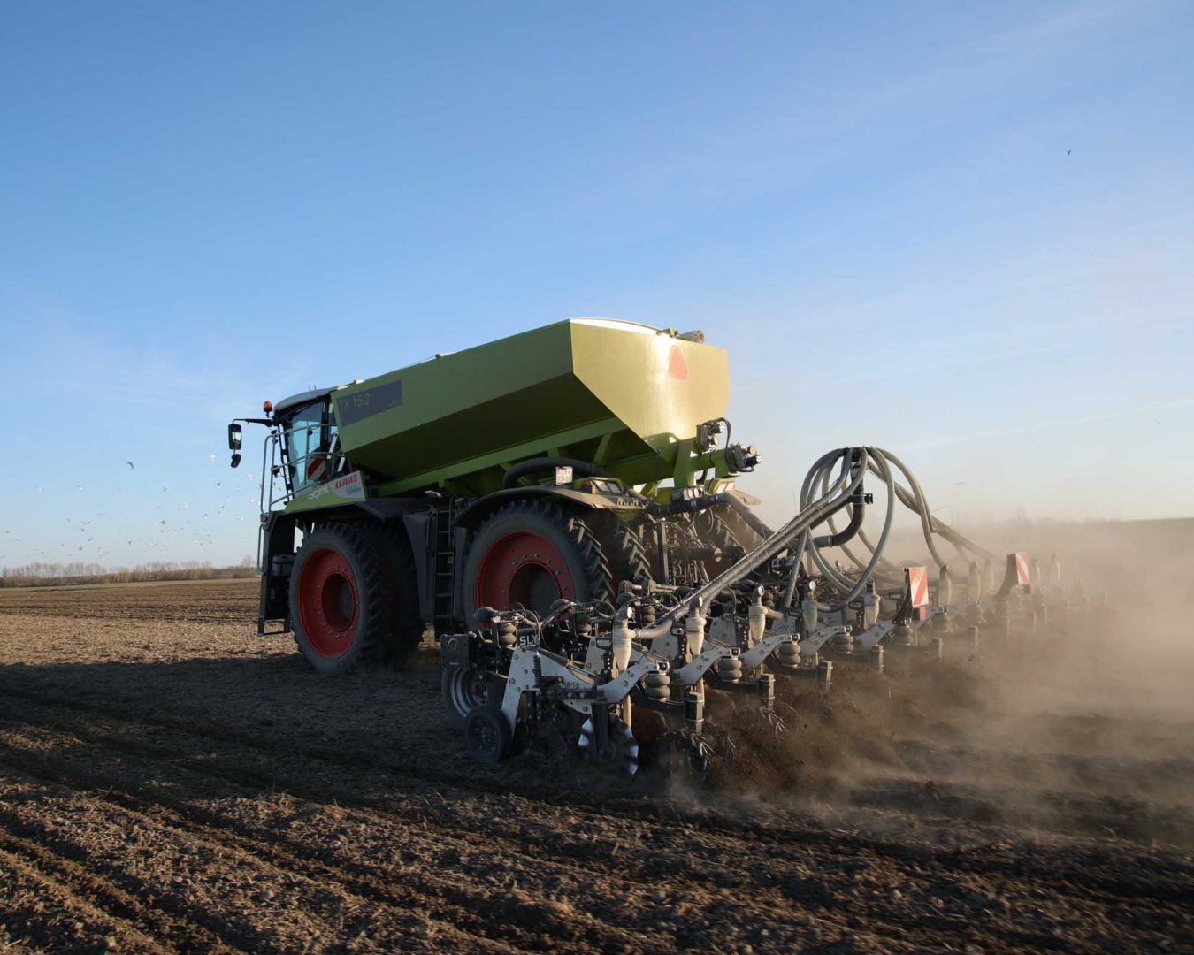 播种机少耕机械- StripCat - AGRISEM International - 施肥机