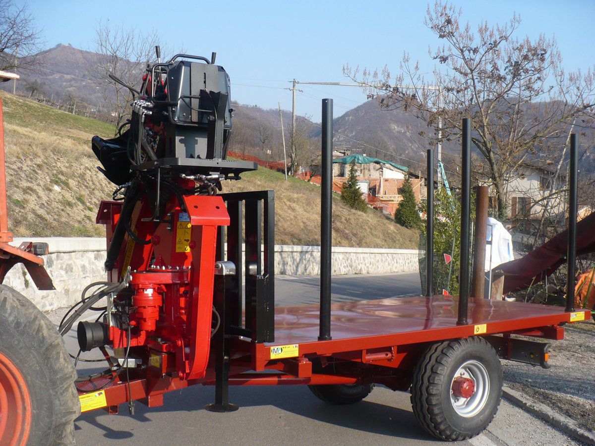 托盘拖车 / 单车轴 / 林业 / 带吊车