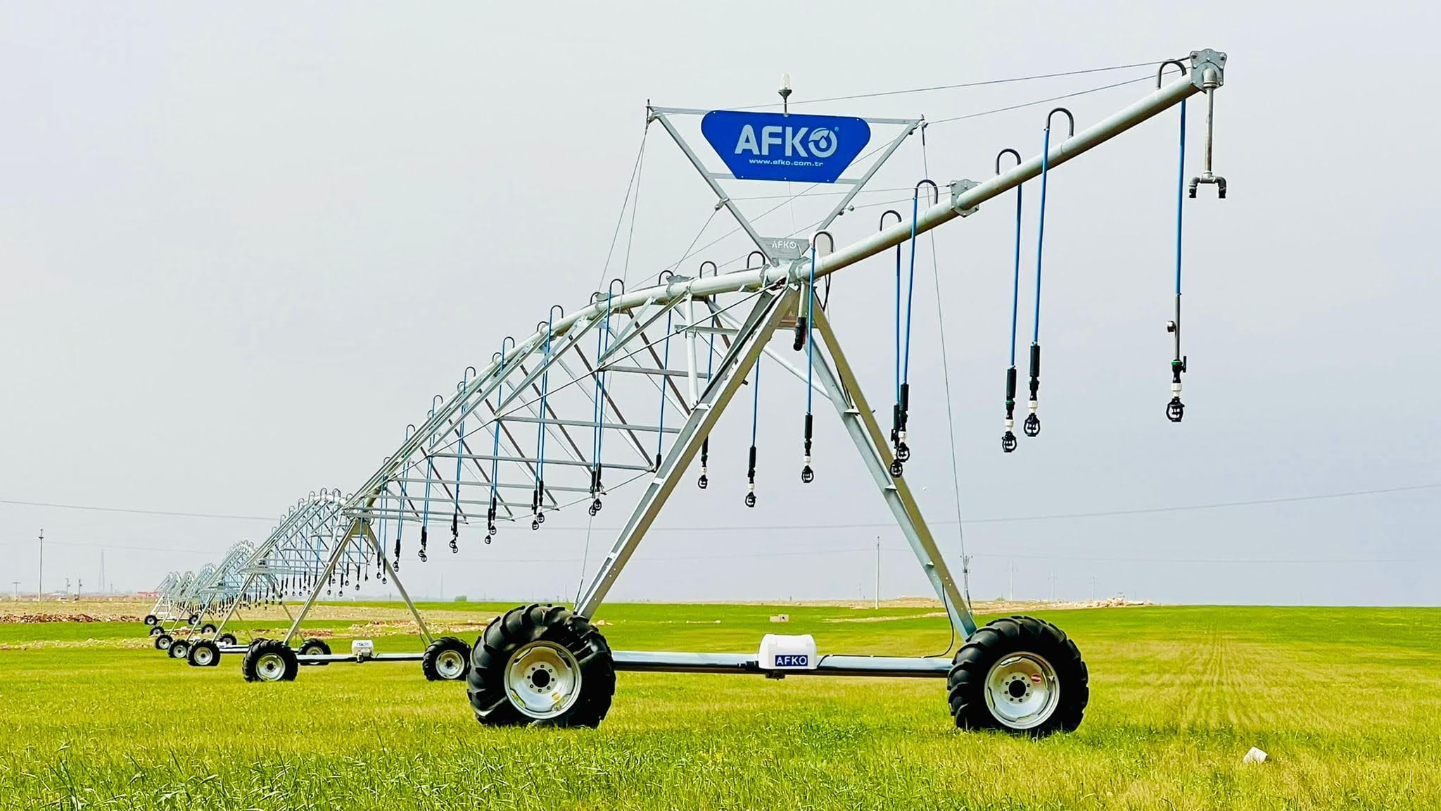 中心灌溉枢轴 Standard AFKO PIVOT IRRIGATION SYSTEMS 移动式 / 轮式