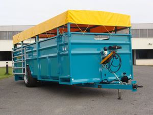 牛用牲畜运输车 1