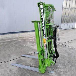 电动叉车