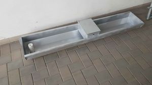牛饮水器