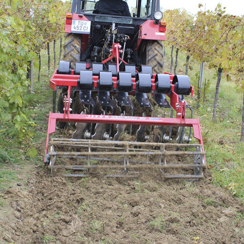 悬挂式中耕机 - VINUM Series - AGRI FARM Maschinenbau GesmbH - 带滚筒 / 带有圆盘耙 / 固定