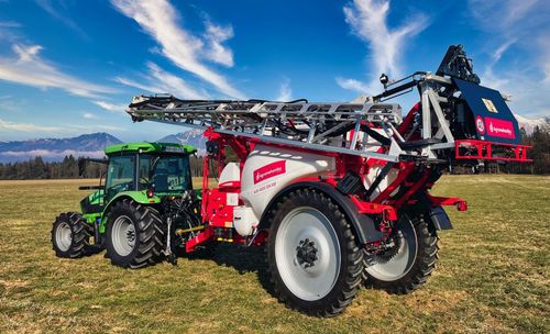 牵引式喷雾机 - AGS 3600 - 4200 HP - AGROMEHANIKA d.d. - 大田作物 / 液压 / 折叠臂式