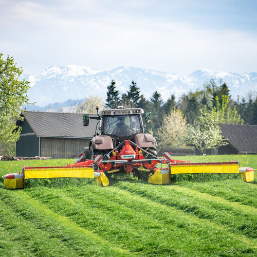 悬挂式割草机 - NOVACAT V series - PÖTTINGER Landtechnik GmbH - 片式 / 32刀片式 / 28刀片式