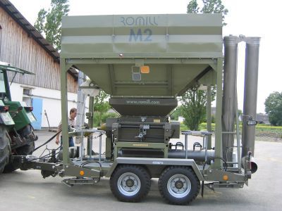 谷物磨粉机 - ROmiLL M2 - BAG Budissa Agroservice GmbH - 滚筒 / 带螺杆输送装置 / 牵引式