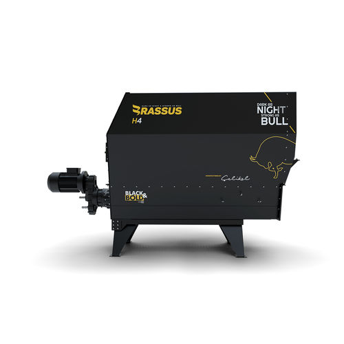 卧式立式饲料搅拌机 - Brassus H4 - CELIKEL AGRICULTURAL MACHINERY INC - 牵引式 / 侧边卸载 / 双螺杆