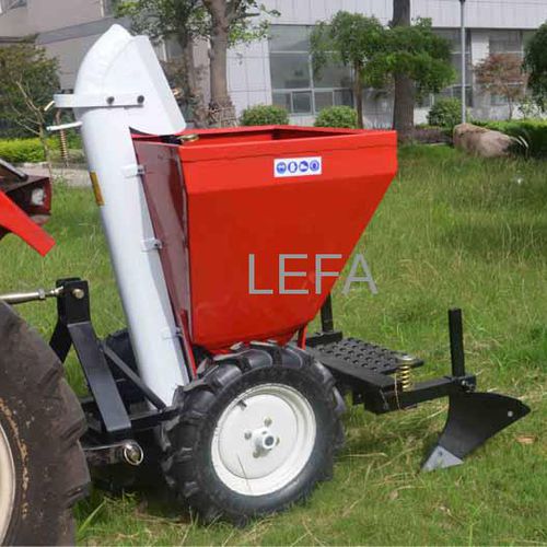 土豆栽植机 - LF-PT32  - Changzhou LEFA Industry and Trade Co., Ltd. - 自动 / 牵引式 / 机械