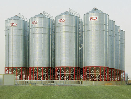 谷物筒仓 - Cukurova Silo Isletmeciligi ve Mak. San. Ins. Tic. Ltd. Sti. - 用于饲料 / 钢 / 漏斗式
