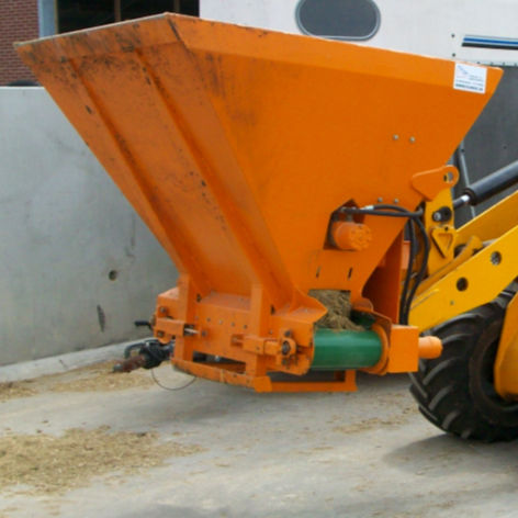 悬挂式草料垫床机 - Z series - Flingk Machinebouw B.V. - 锯末