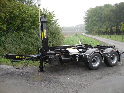 随车吊拖车 - FTH 100  - Fortuna Fahrzeugbau GmbH & Co. KG - 串列轮轴 / 农用 / 9吨