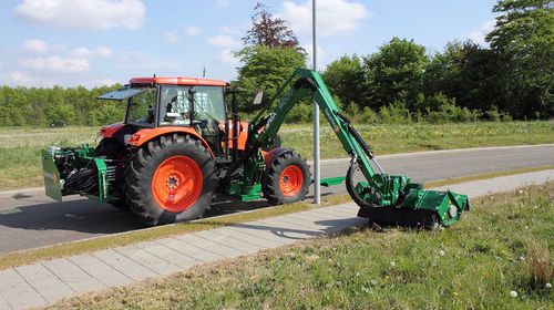 前挂式悬臂割草机 - TWIGA COMBI C, TWIGA COMBI TC Series - GreenTec A/S - 凿式