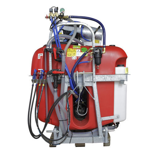 悬挂式喷雾机 - DC50/500-70 PE - Hans Wanner GmbH Maschinen- und Fahrzeugbau - 葡萄栽培 / 大炮 / 液压