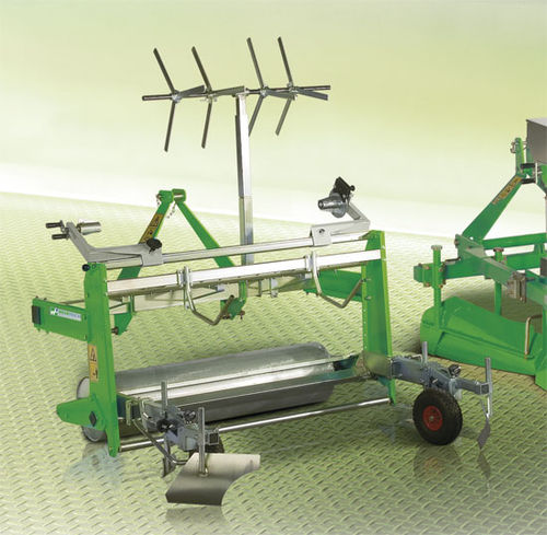 半自动地膜覆盖机 - P series - HORTECH Srl