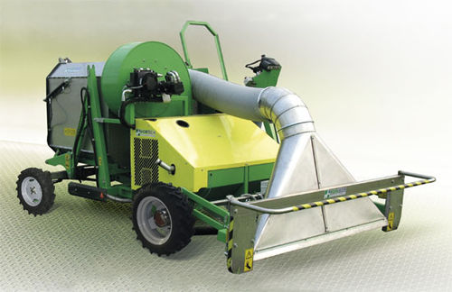 蔬菜收割机 - HOOVER MAXI - HORTECH Srl - 拖拉机悬挂 / 抽吸式