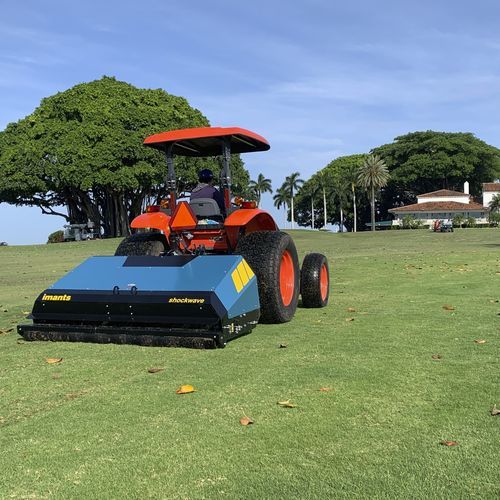 牵引式扫地机 - ShockWave - IMANTS B.V. - 用于绿地 / 前端悬挂