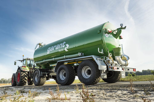 3车轴水罐车 - Kotte Landtechnik GmbH & Co. KG - 半悬挂式