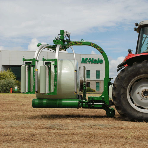 独立型草捆包膜机 - W2020 - McHale Engineering Ltd./麦克黑尔工程 - 圆 / 自动