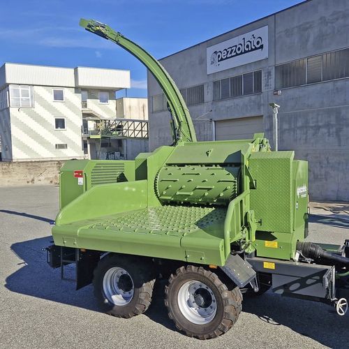 牵引式树枝粉碎机 - PTH 1400/820 G - PEZZOLATO Officine Costruzioni Meccaniche S.p.A. - 柴油机