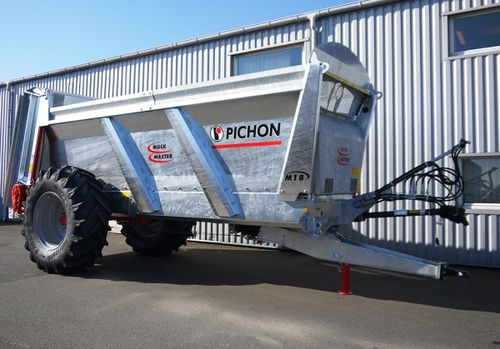 牵引式撒肥机 - M1655, M1855 - PICHON - 垂直喷洒 / 串联 / 单车轴