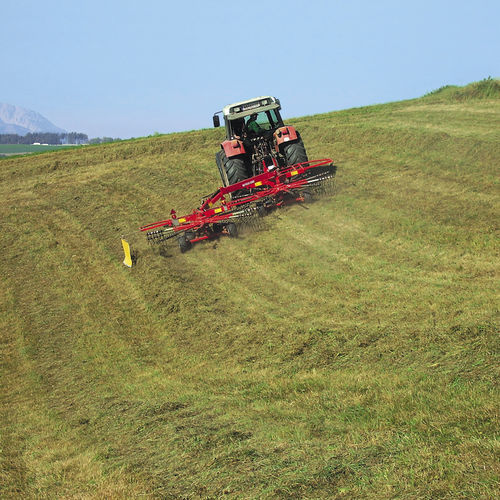 旋转搂草机 - 6500 - Repossi macchine agricole s.r.l. - 侧向堆放式 / 单旋翼