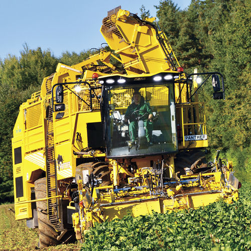 红甜菜收割机 - Panther  - ROPA Fahrzeug- und Maschinenbau GmbH - 甜菜 / 自走式
