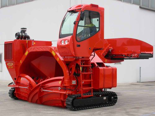 自走式有机肥翻拌机 - SCV series - SEKO INDUSTRIES