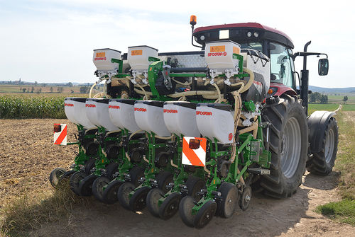 气动精密播种机 - Discover - SFOGGIA Agriculture Division S.r.l. - 碟式 / 拖拉机悬挂 / 带施肥机