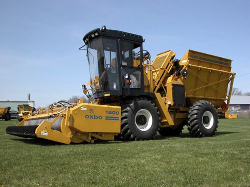 蔬菜收割机 - Oxbo - 2430 - Sweere Agricultural Equipment - 自走式 / 2行