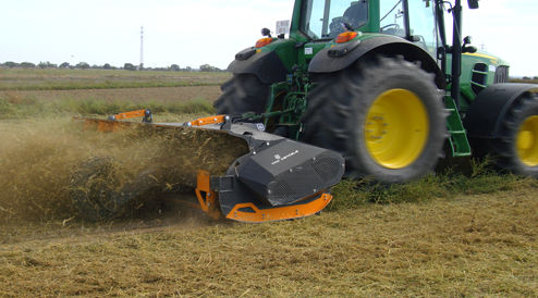 后部悬挂甩刀式割草机 - TJS - TMC CANCELA Maquinaria Agricola Cancela S.L. - 锤式 / 凿式 / 大田作物