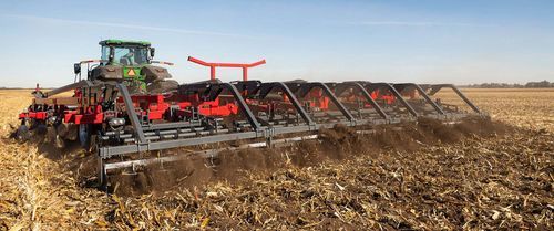 悬挂式中耕机 - Wil-Rich 483 Pro - VÄDERSTAD GmbH - 折叠 / 带耙 / 带滚筒