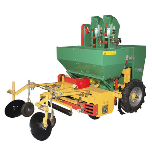 土豆栽植机 - 2CM1/2 - Zoomlion Heavy Machinery Co., Ltd./中联重科 - 自动 / 2行 / 牵引式