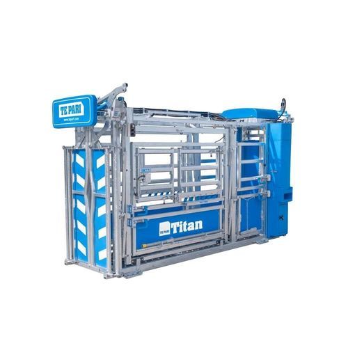 奶牛保定架 - TITAN AL  - Te Pari Products Ltd. - 液压
