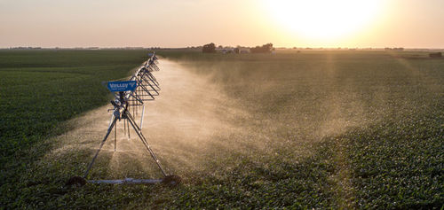 中心灌溉枢轴 - 7000 series - Valley Irrigation - 牵引式 / 轮式