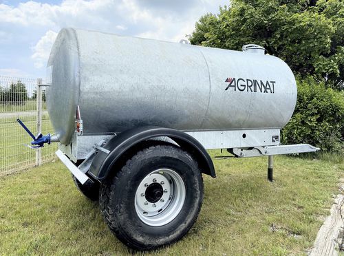 单车轴水罐车 - Agrimat
