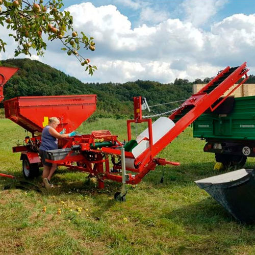 水果分拣机 - FC - FEUCHT Obsttechnik GmbH - 带清洁系统