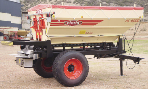 牵引式施肥机 - AC-6.000E - Cleris Industrias - 固体 / 宽 / 石灰