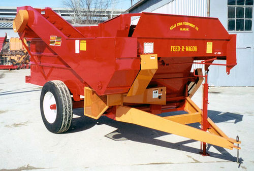 立式立式饲料搅拌机 - 69LP Re-Mix - Kelly Ryan Equipment Company, Inc. - 牵引式 / 正面卸载