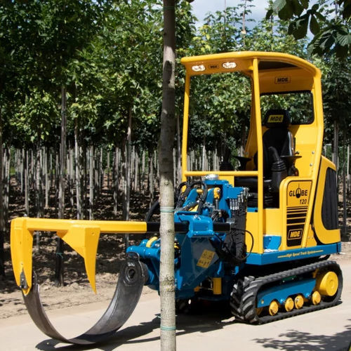 自走式土球挖树机 - Globe 120 - MDE Machinebouw bv - 苗圃