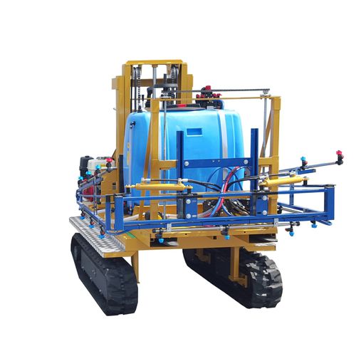 自走式喷雾机 - TCM 15 J - Moirano costruzioni meccaniche srl - 园艺 / 低容量 / 折叠臂式
