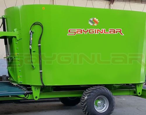 立式螺杆搅拌机 - 14 CBM - Sayginlar Agriculture Machinery Ltd. - 牵引式 / 侧边卸载 / 双螺杆