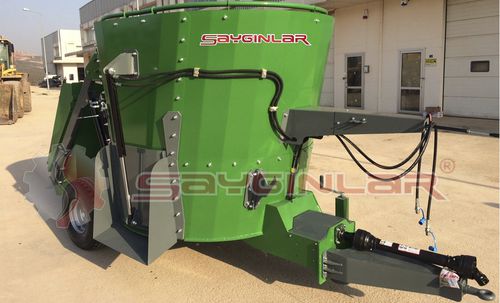 立式螺杆搅拌机 - 4 CBM - Sayginlar Agriculture Machinery Ltd. - 牵引式 / 侧边卸载 / 双螺杆