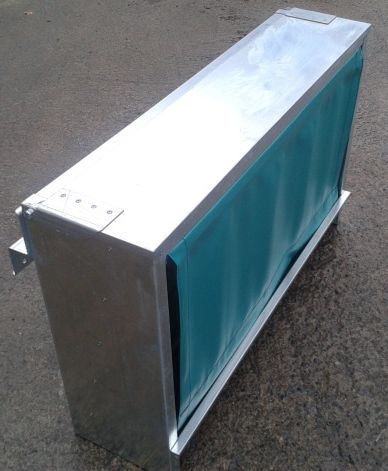 犊牛食槽 - O'Donnell Engineering - 镀锌钢 / 多入口 / 墙面固定