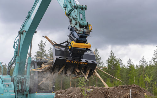 旋转头抓木器 - MultiGrab MR/SR-series - TMK Machinery Oy - 挖掘机用 / 倒根 / 搬运