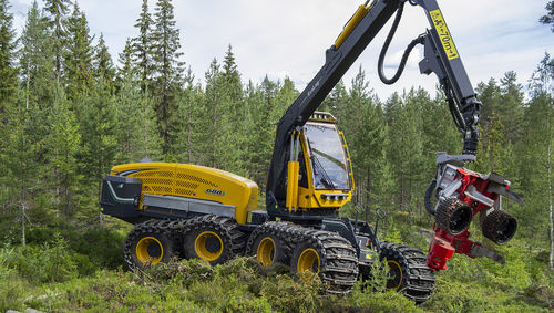 轮胎式联合伐木机 - 688E - ECO LOG SWEDEN AB - 带吊车