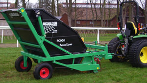 悬挂式扫地机 - PC900,PC1800 - Nicholson Machinery Ltd. - 围场