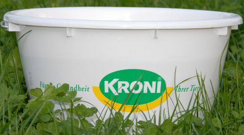 牛桶装舔块 - K381-20 - Kroni - 微量元素 / 维生素 / 镁