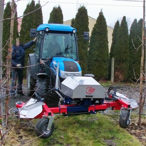 机械除草机 - ZANA - JAGODA JPS Agromachines - 悬挂式 / 葡萄园