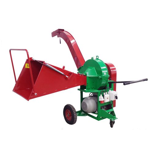 电动树枝粉碎机 - PIRBA 15KW - Bystroň - Integrace s.r.o.