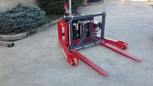 拖拉机液压叉车 - SM600-15 R - TECNOMECCANICA SRL